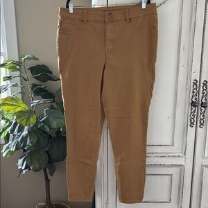 Maurices Women’s Sz. XXL Long High-Rise Mustard Yellow Pants Tapered Leg Stretch